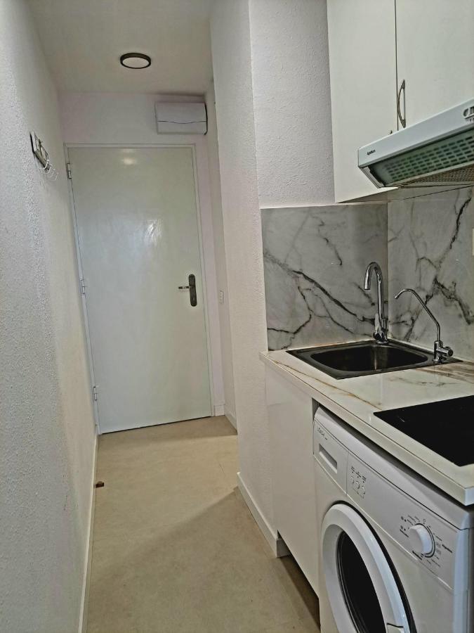 Comfortable Studio With Sea View Apartment เบนิดอร์ม ภายนอก รูปภาพ